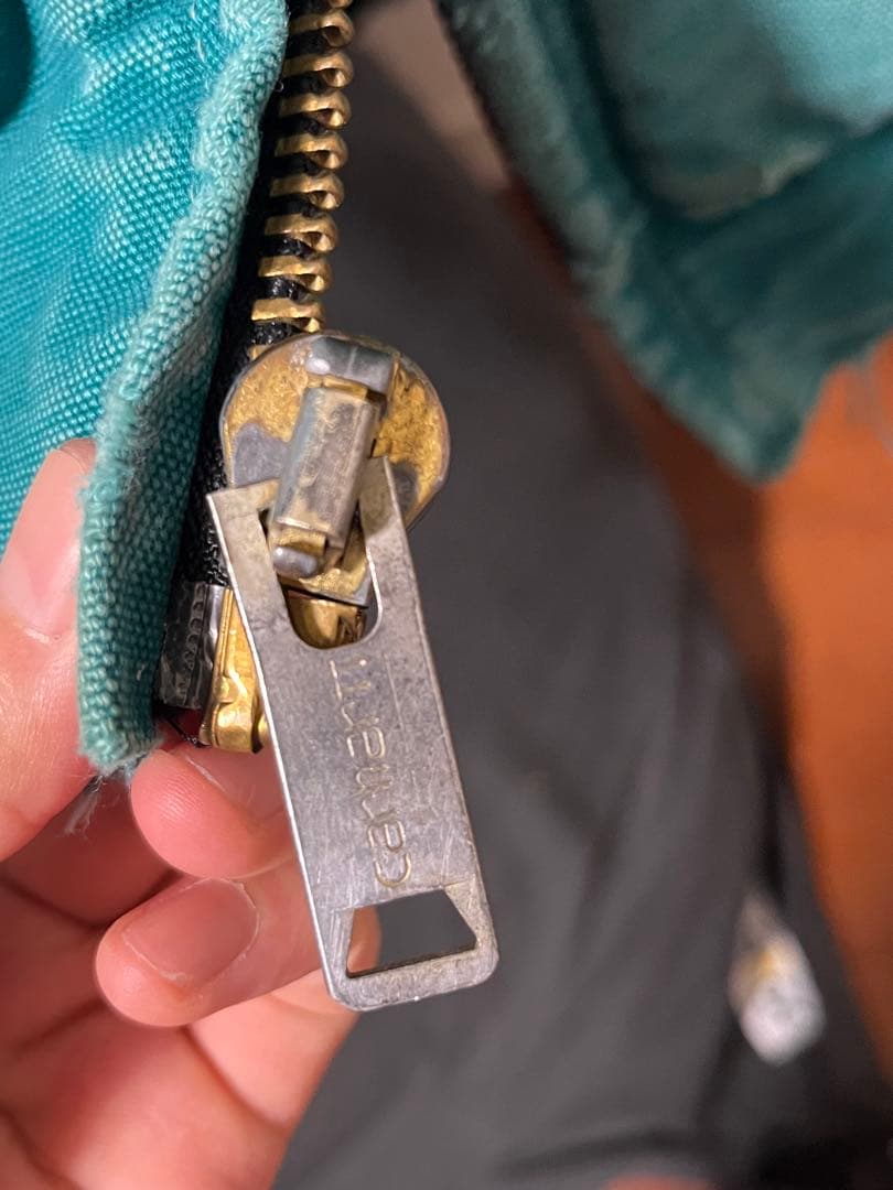 Carhartt アクティブジャケット　ターコイズ