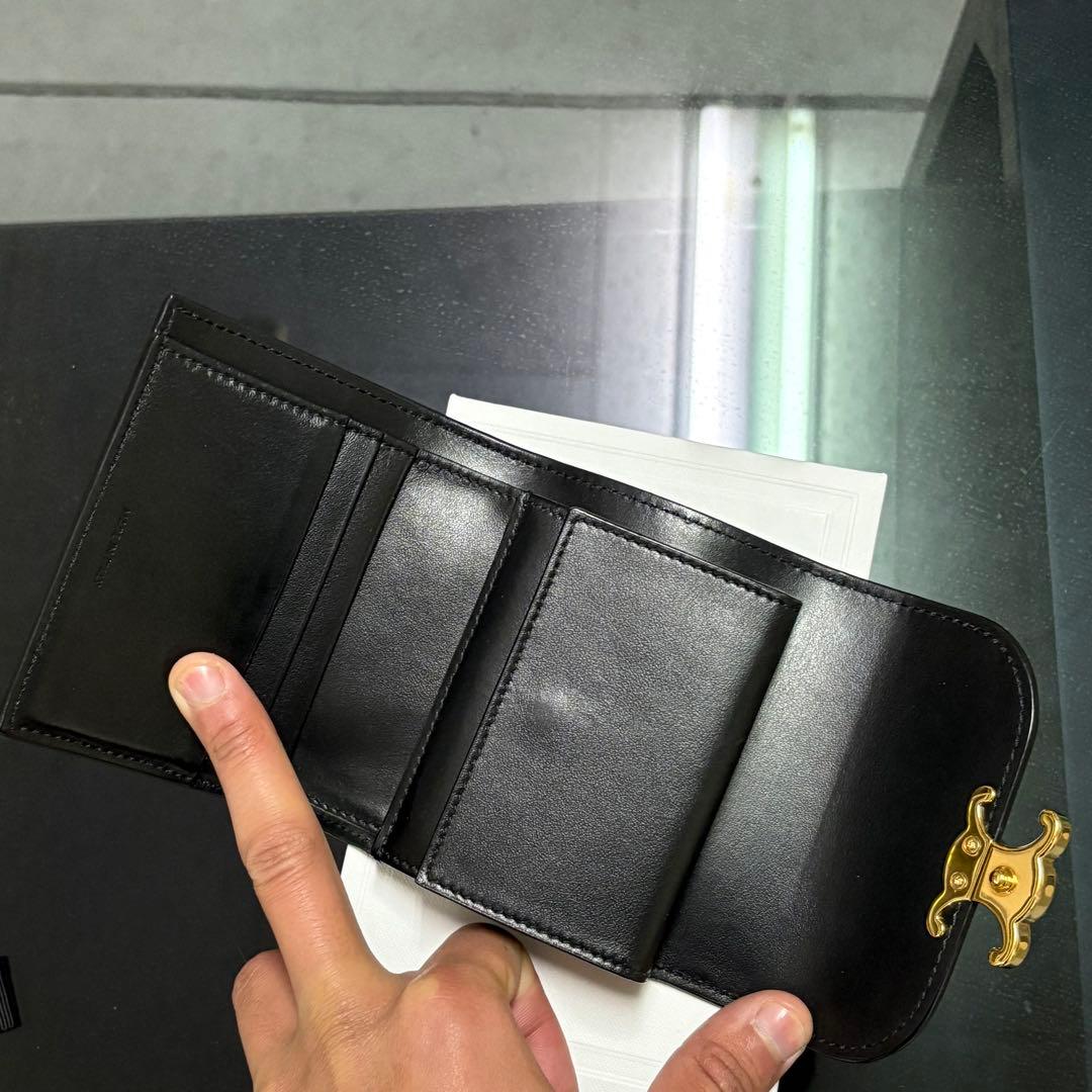 【美品】CELINE セリーヌ　スモール フラップウォレット トリオンフ