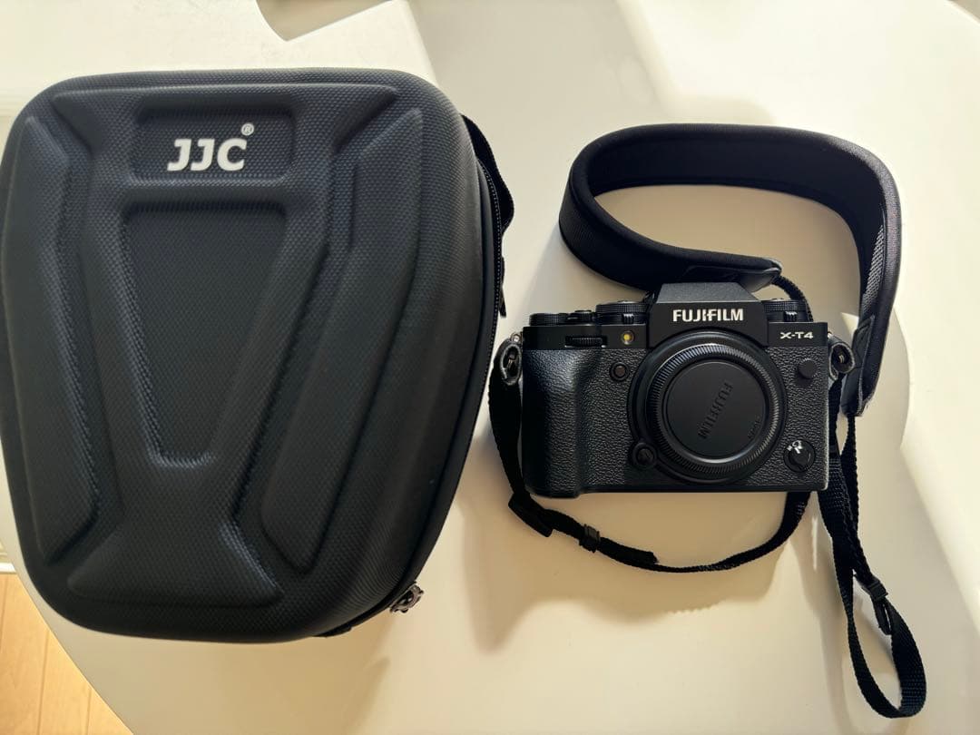 FUJIFILM X-T4 カメラ JJCハードケース付き
