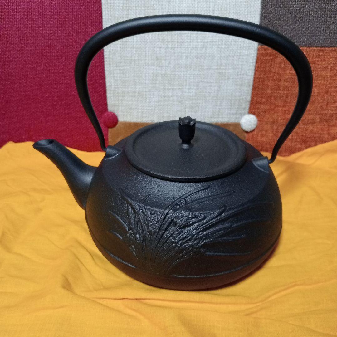 鉄瓶②　南部鉄器