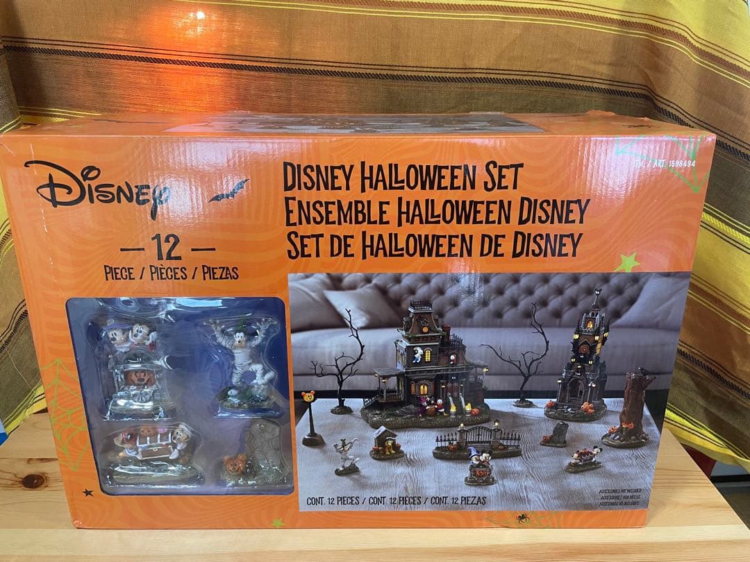 ディズニー ハロウィン ビレッジ 12ピースセット　Disney