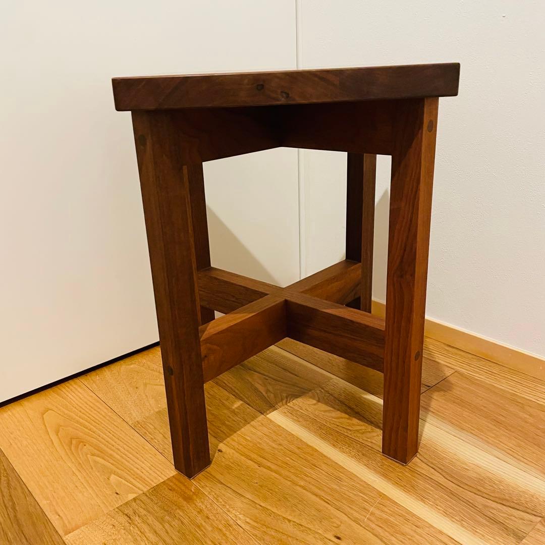 マスターウォール　トゥルム スツール　高さ約40センチ 木製