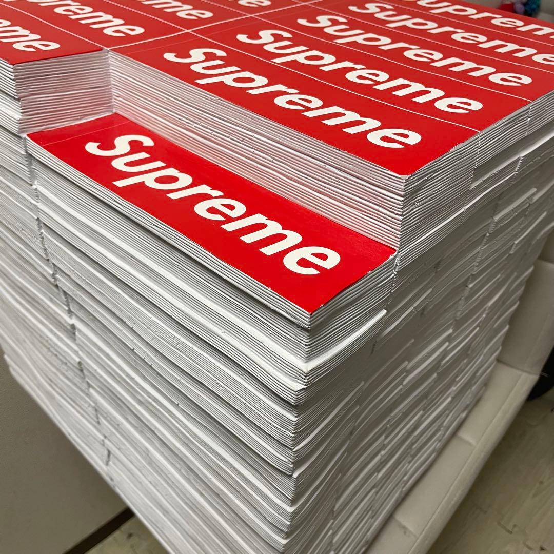 サイドテーブル・ナイトテーブル・ローテーブル Supreme/Rotary Hero Sticker Bricks Stool