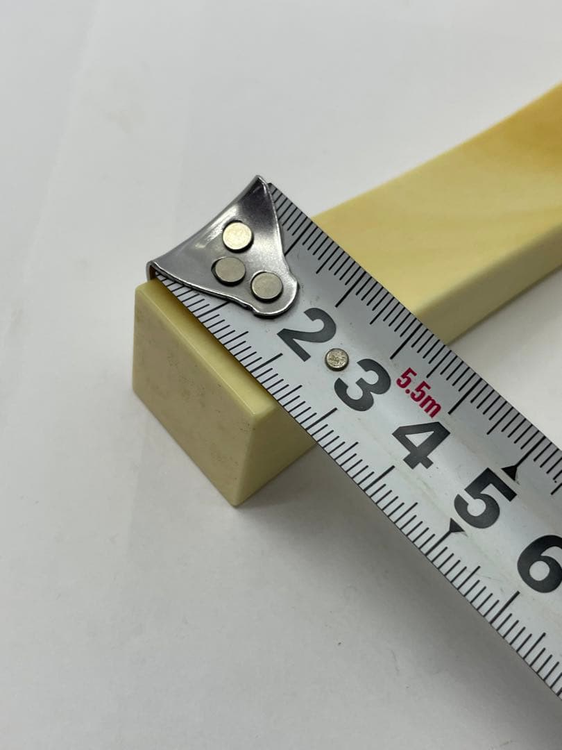 ヴィンテージ  天然素材　バチ　重さ約　112.5g　#724