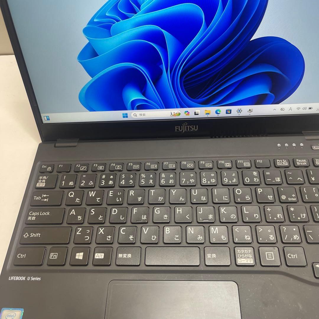 #717 富士通 LIFEBOOK U939/C i7-8665U 16Gb