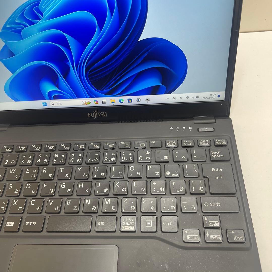 #717 富士通 LIFEBOOK U939/C i7-8665U 16Gb