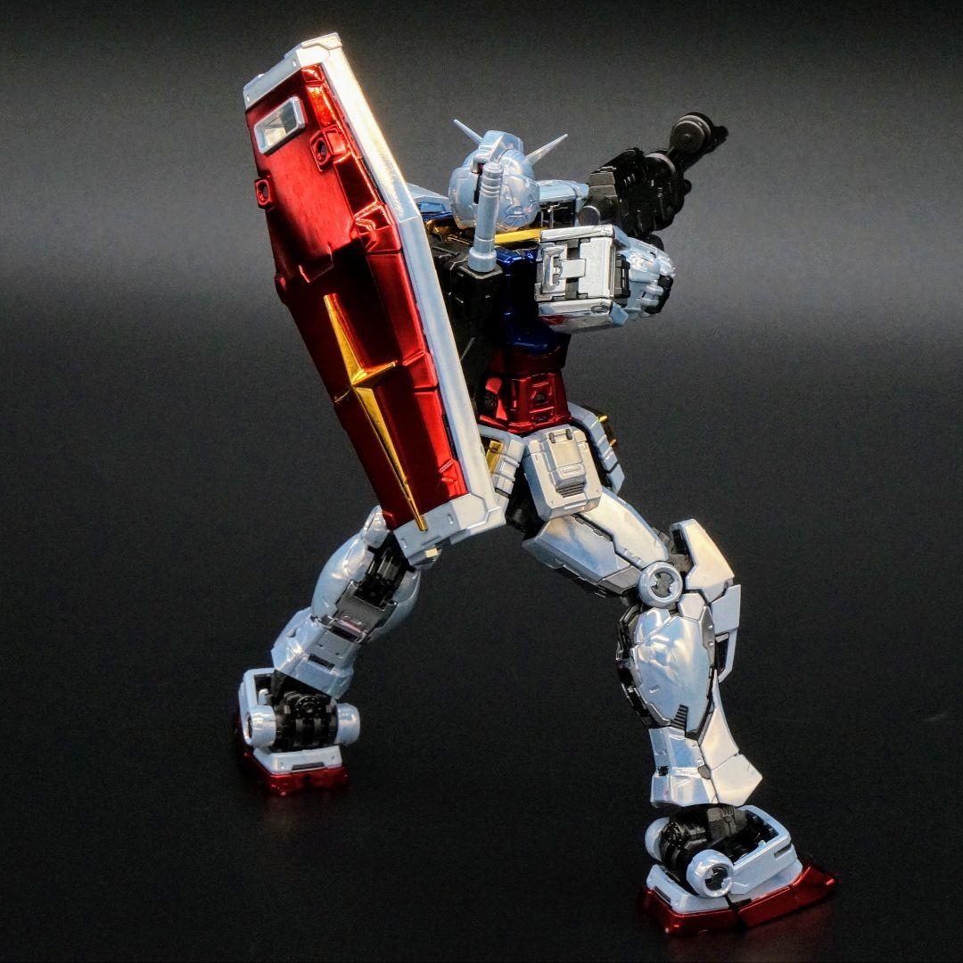 完成品【メッキ仕様】RG RX-78-2 ガンダム 2.0 GUNDAM 全塗装