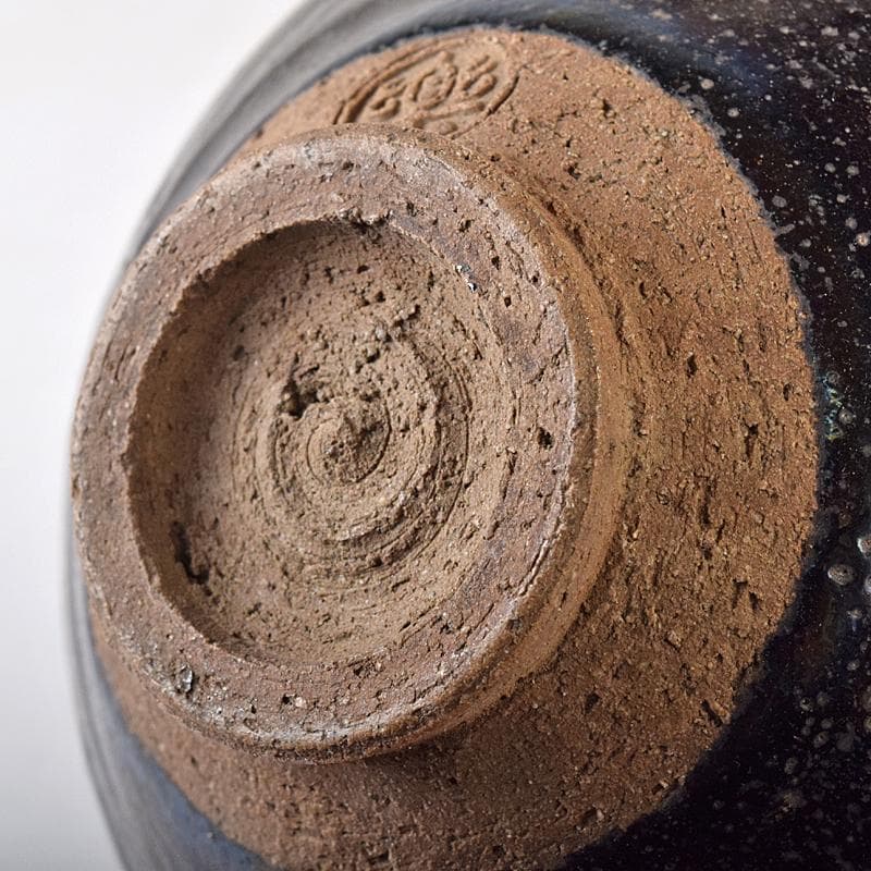 茶道具　楽吉左衛門　黒楽平茶碗　時代箱付　V　R8452