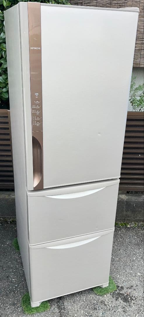 日立大型3ドア冷凍冷蔵庫315L真ん中野菜室LED照明自動製氷機能付き17年製