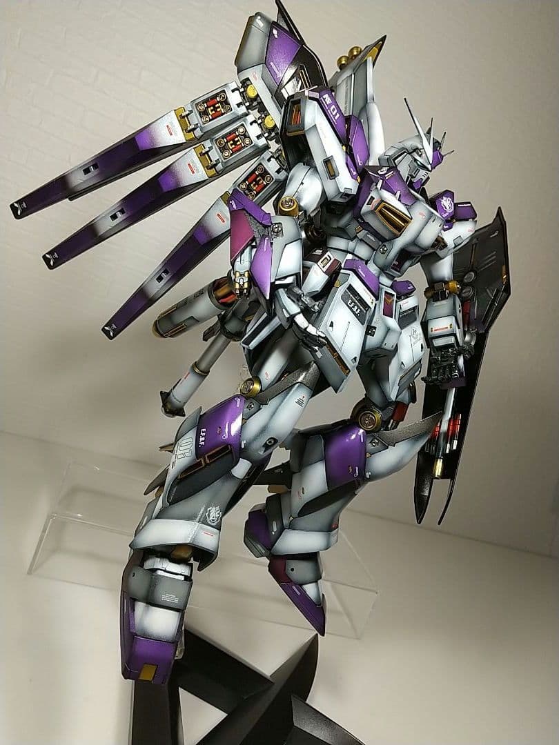 ガンプラ　ハイニューガンダム　mg　全塗装完成品
