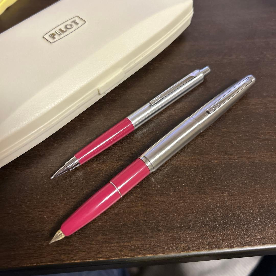 PILOT パイロット　廃番シャーペン　万年筆　伸縮式　ショート万年筆