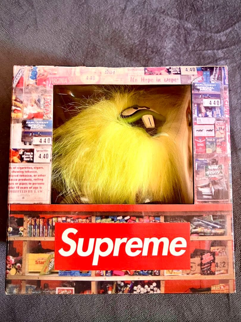 SUPREMECAMACHOMONSTERDOLLSカマチョフィギュア未開封レア