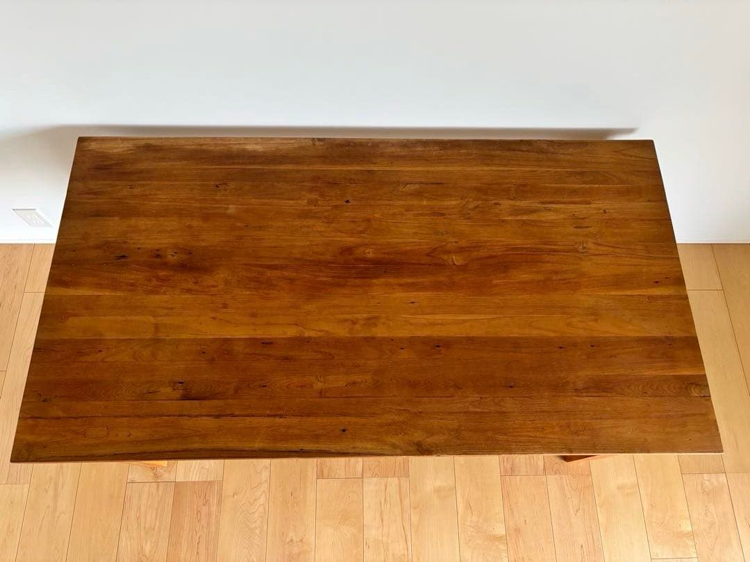 無垢材チーク・ダイニングテーブル （KNOLL）