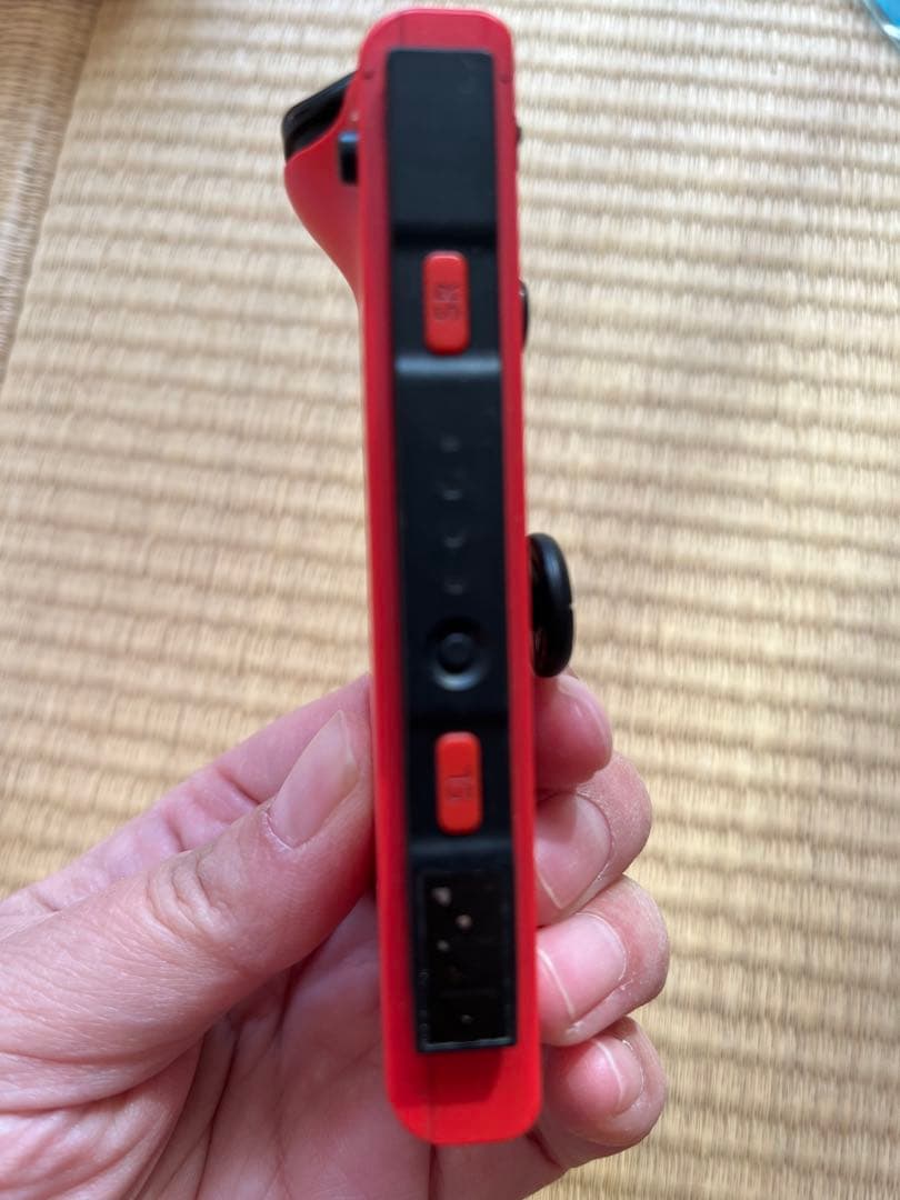 Nintendo Switch レッド本体とJoy-Conセット