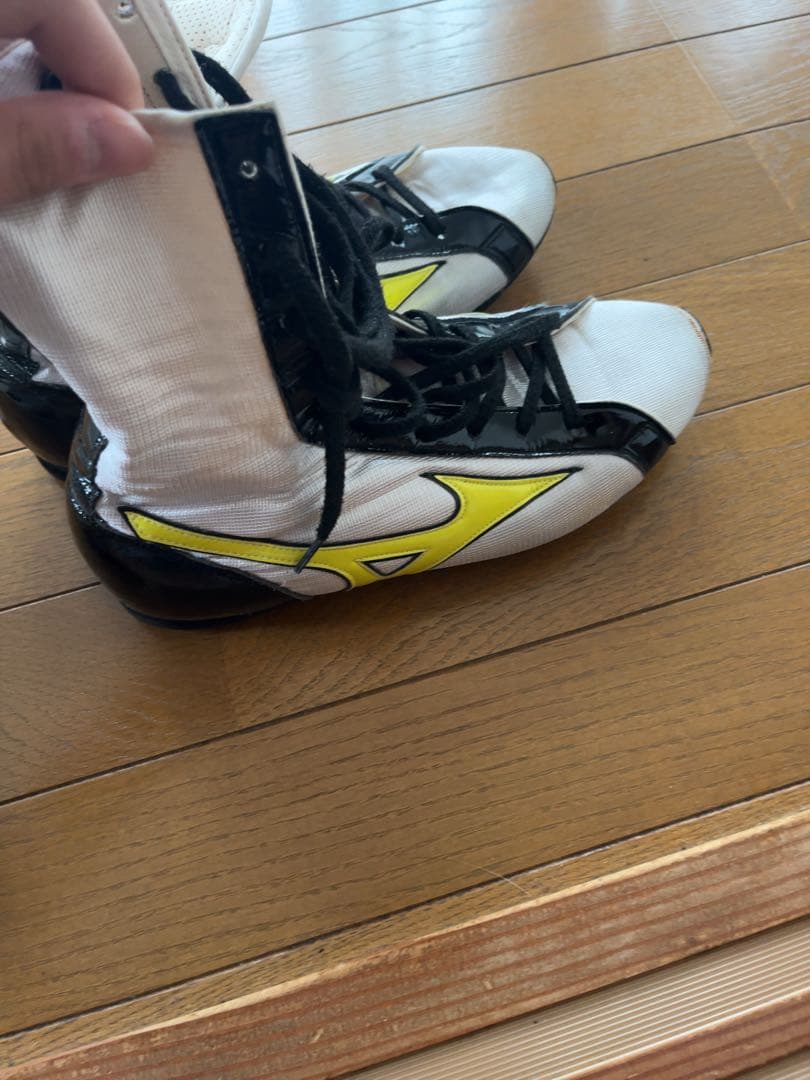 Mizuno ボクシングシューズ ホワイト/イエロー