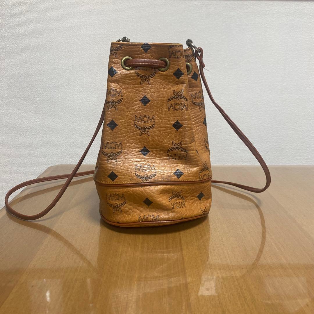 MCM ブラウンレザー 巾着型　バケツ型　ショルダーバッグ