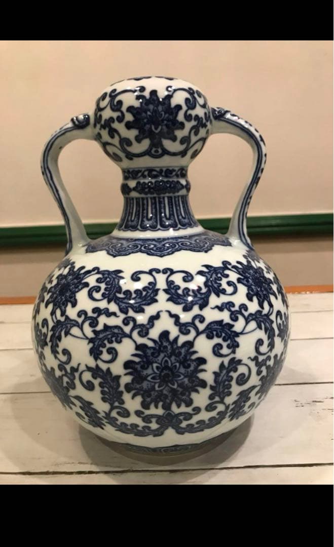 青花　壺　磁器　骨董品　銘あり