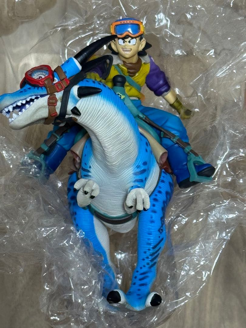 デスクトップリアルマッコイ　恐竜　孫悟空