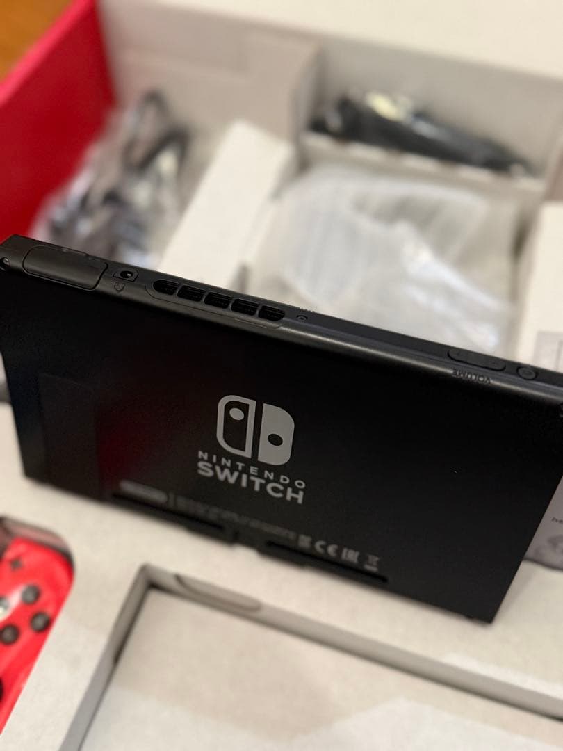 【美品】Nintendo Switch 本体 +周辺機器 セット