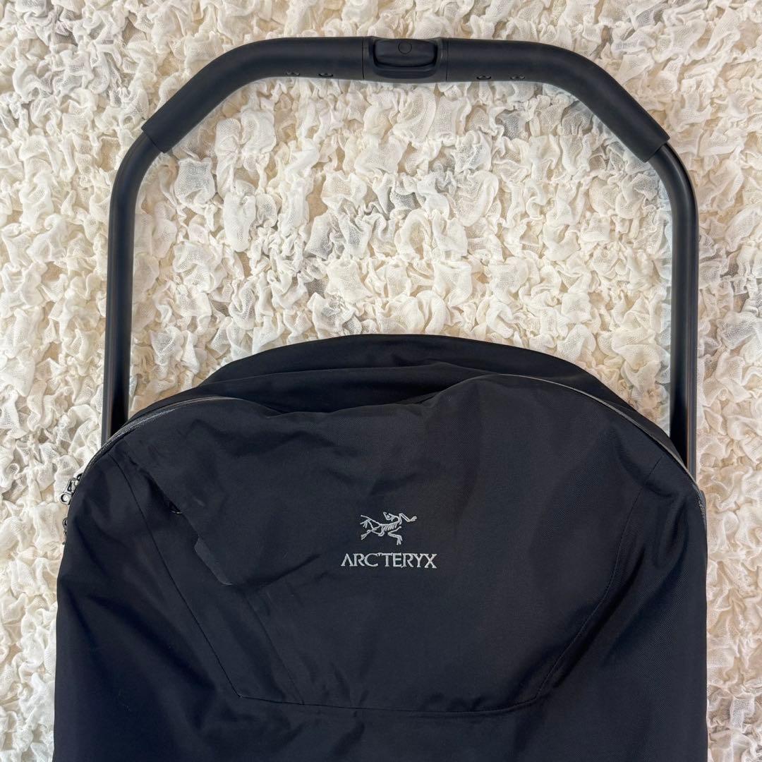 【廃盤品】アークテリクス V80 Rolling Duffel キャリーバック