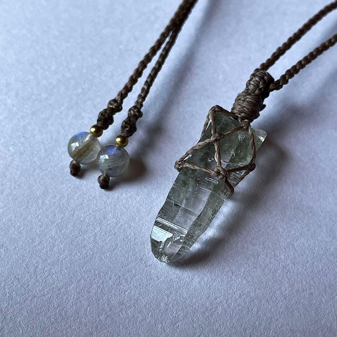 ヒマラヤ水晶 ガネッシュヒマール ＊ マクラメペンダント ネックレス 35