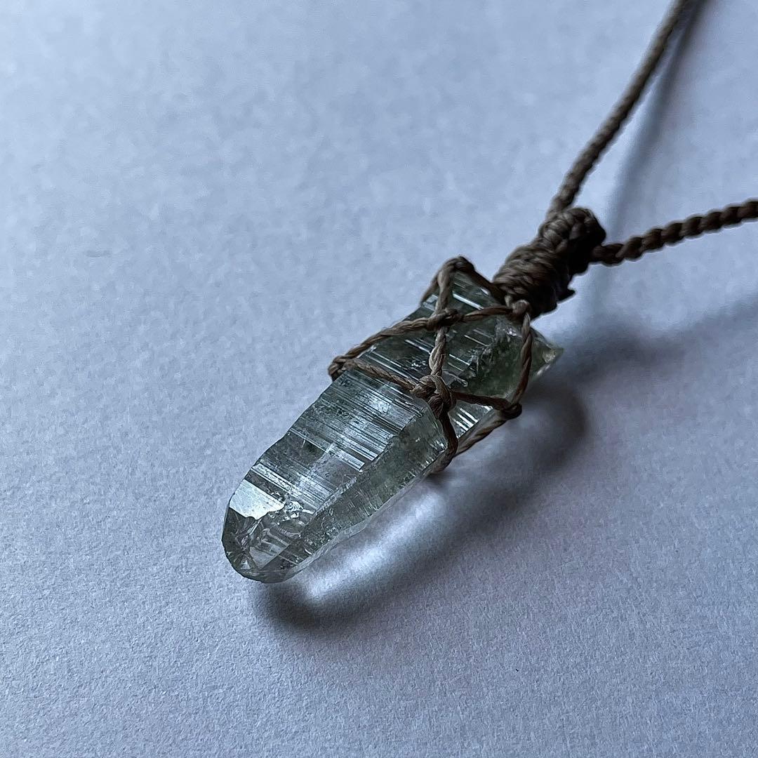 ヒマラヤ水晶 ガネッシュヒマール ＊ マクラメペンダント ネックレス 35