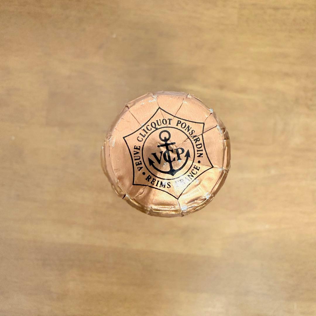 ● 新品未開封 ヴーヴ クリコ ヴィンテージ ロゼ 1999