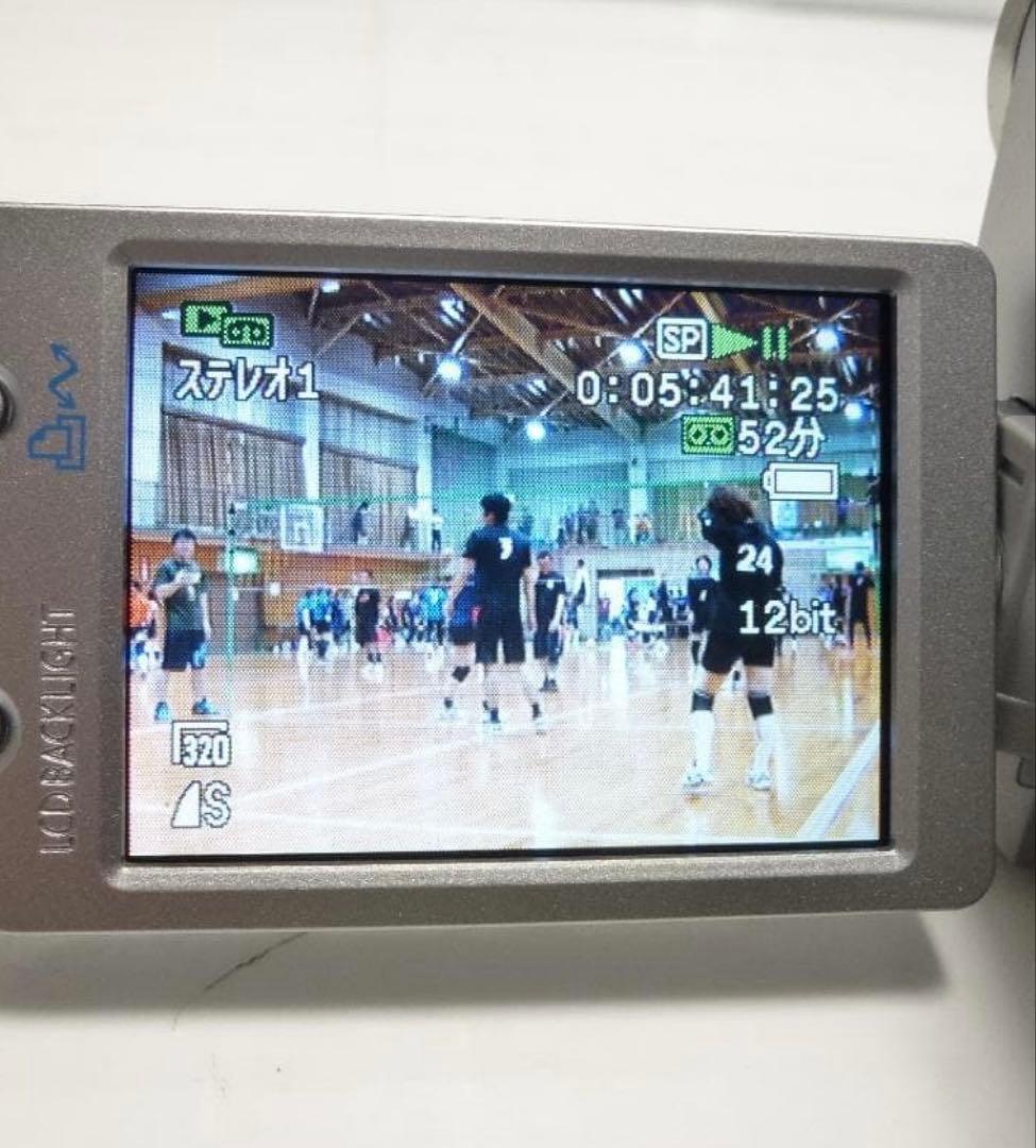 希少　動作品　キャノンビデオカメラ　DM-IXY DV S1　Mini DV