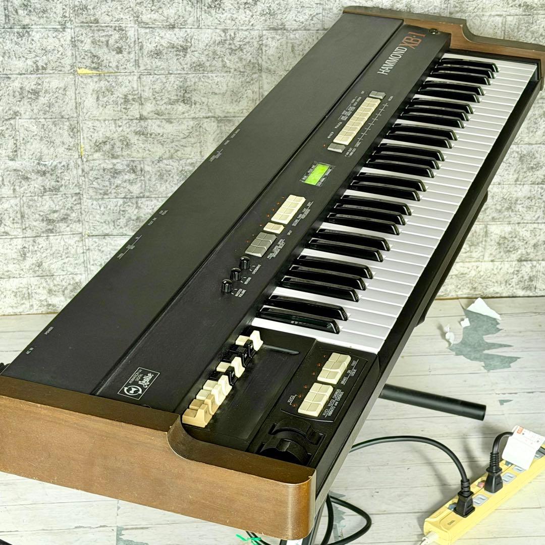 HAMMOND「XB-1」コンボオルガン シングルマニュアルタイプ