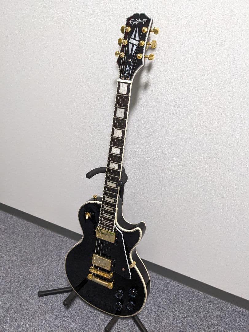 Epiphone inspired by Les Paul Custom 黒