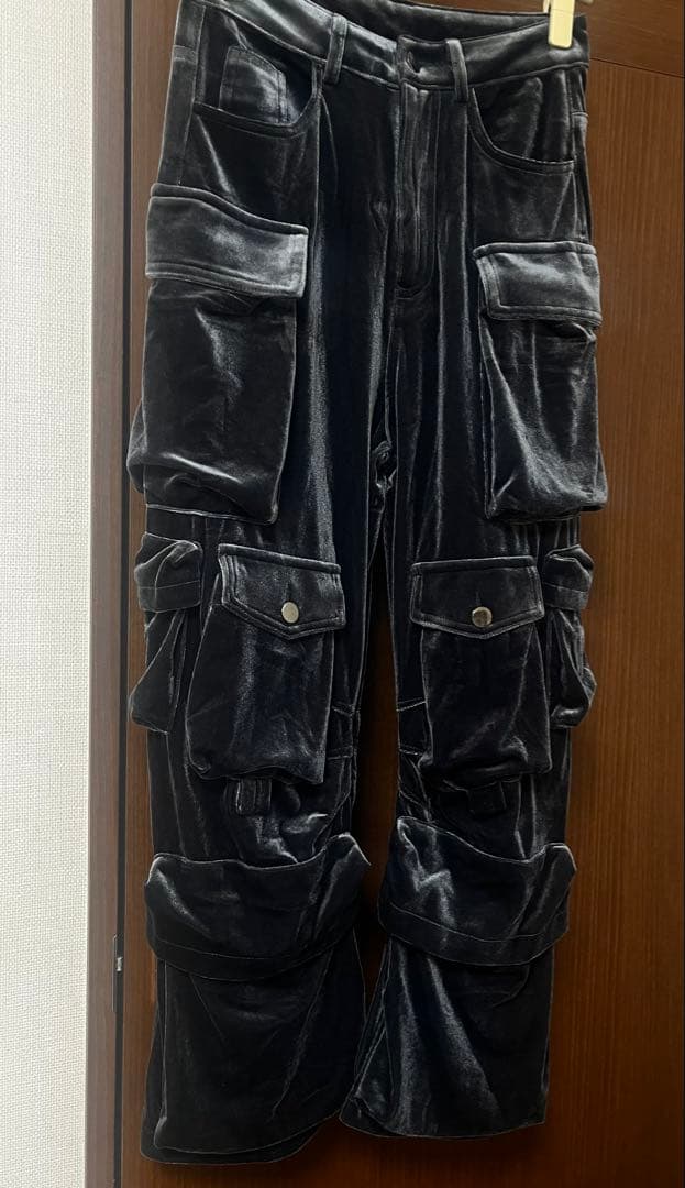 【nyxu】Verour Cargo Pants ミルク(グレー) Sサイズ