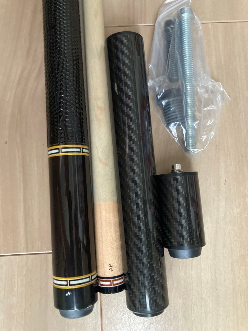 ビリヤードキュー　HOW FH series AP 美品　値下げ不可