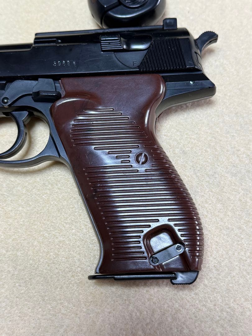 東京マルイ ワルサー Walther P38 2丁セットで 十四年式もあります