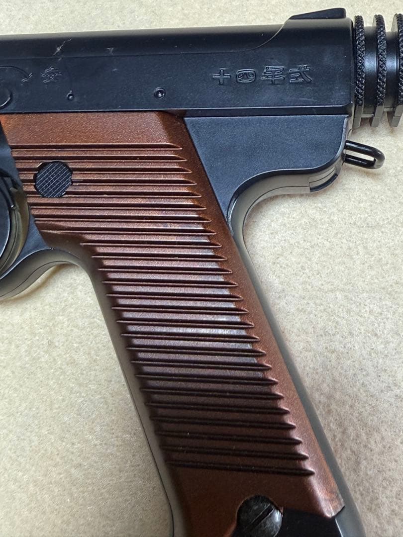 東京マルイ ワルサー Walther P38 2丁セットで 十四年式もあります