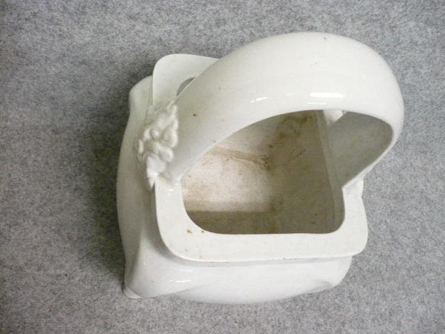 出石焼 白磁 手提げ 火鉢 [B31476]