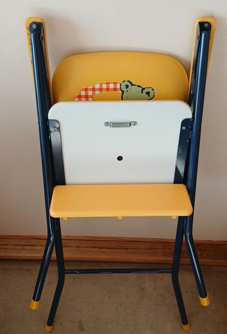 ベビーチェア 子供椅子 ハイチェア 家具 ビニール 黄色 ポップ 昭和 レトロ