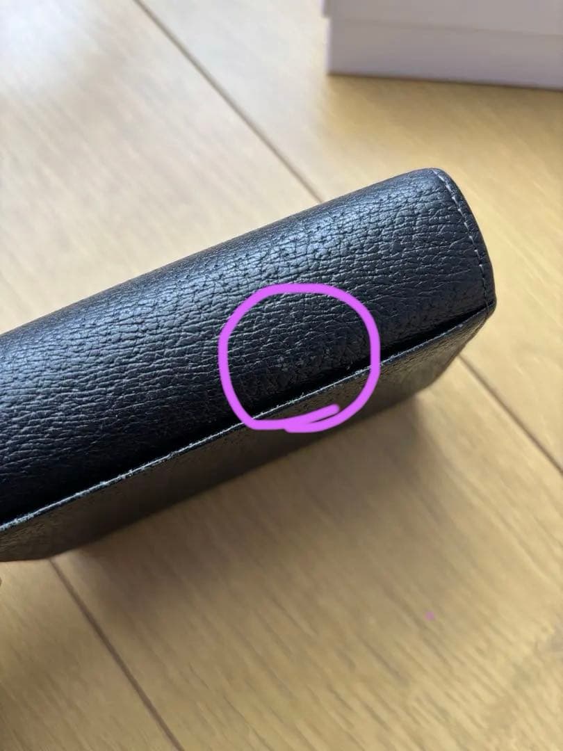 Vivienne Westwood ブラック二つ折り財布