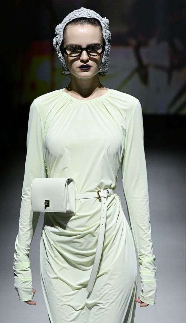 【FETICO】HAND-KNITTED ROSE BEANIE