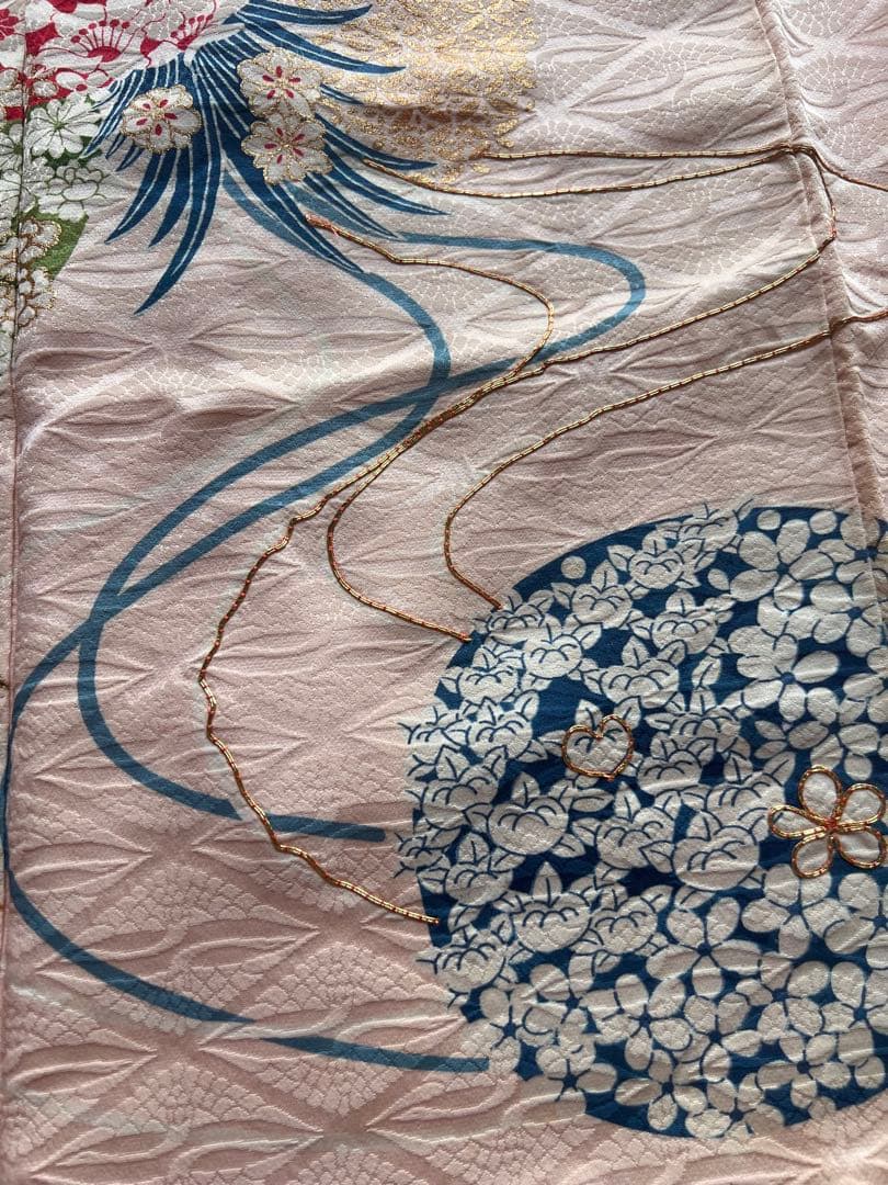 振袖 花柄 上品　豪華　金　赤 白 緑 青　長襦袢つき