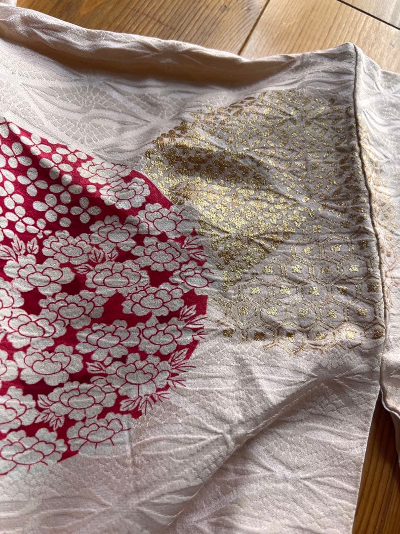 振袖 花柄 上品　豪華　金　赤 白 緑 青　長襦袢つき