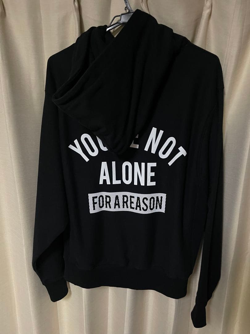 本日限定価格　FOR A REASONパーカー　黒　Lサイズ