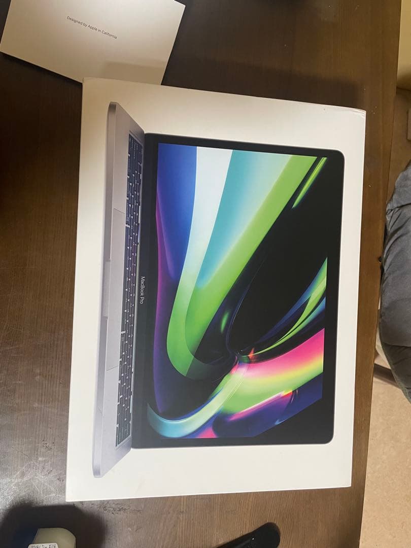 MacBook本体 MacBook Pro m1 2020, 256gb