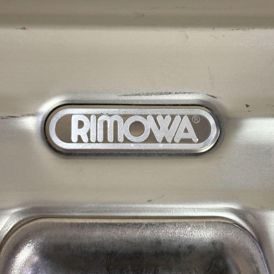 リモワ トパーズ 4輪 キャリーケース チタン 64L 大容量