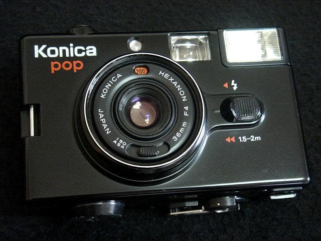 稀少 撮影可 コニカ POP EFJ の海外版 黒 konica フィルムカメラ