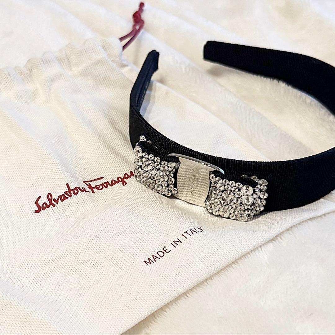 Ferragamo リボンビジューカチューシャ