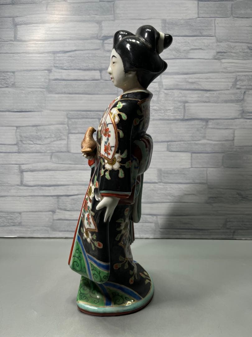 明治時代　九谷焼　美人　立像