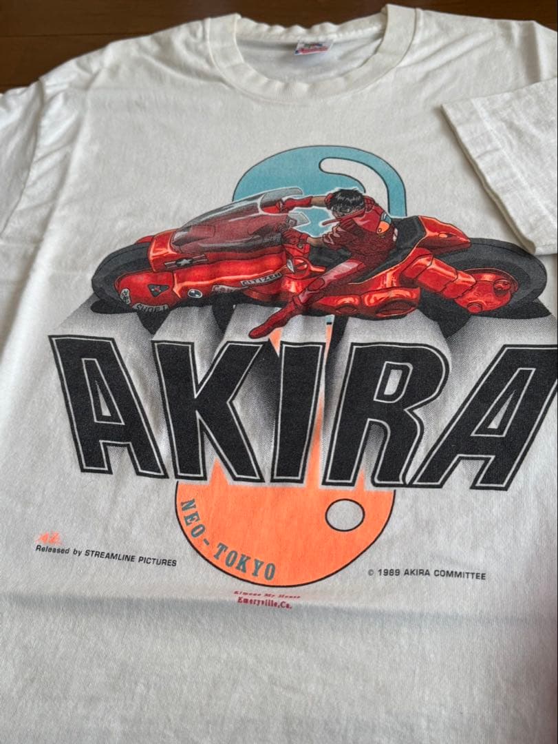 AKIRA Tシャツ L.ホワイト.フルーツタグ.1980.コピーライト.当時物