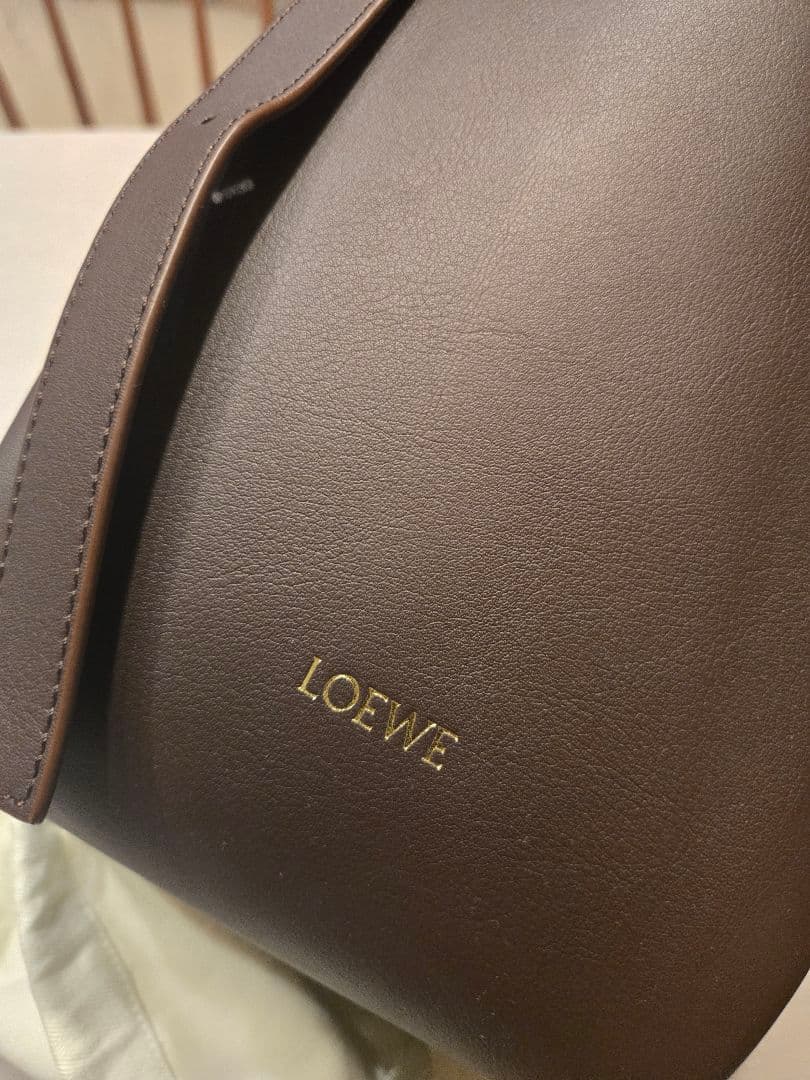 LOEWE ハンモックフリップバッグ