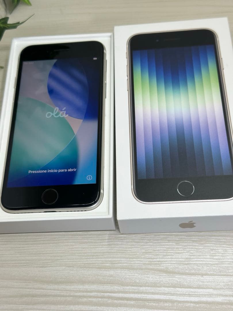 ✨✅【新品・未使用】iPhone SE 第3世代 スターライト❣️（SIMフリー）