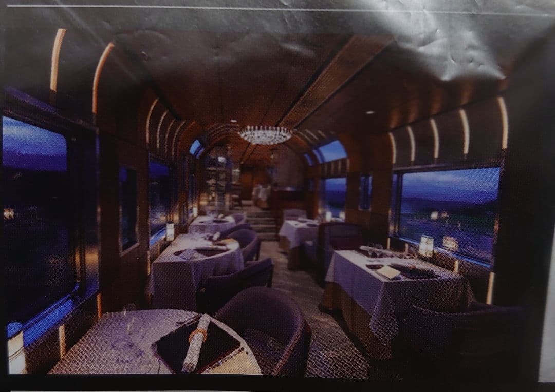 四季島 E001系 室内灯付 実車オマケ旅行パンフ付 TOMIX 新品